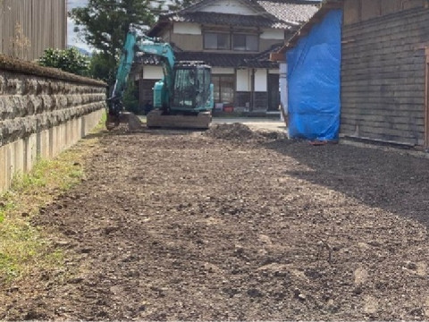 解体工事着手